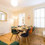 Henrietta House - Norfolk Holiday Properties