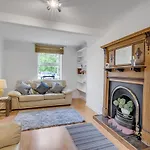 Guest Homes - The Lodge
