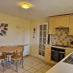 Holly Lodge