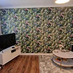 Norwich, Lavender House, 3 Bedroom House, Private Parking And Garden