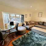 2 Southwell Road - Luxurious City Centre Apartments