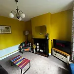 Quaint City Centre Cottage