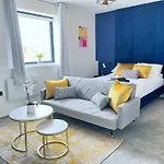 Luxury Norwich City Centre Apartment - Free Parking