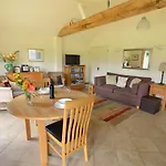 Beautiful Holiday Home In Larling With Garden