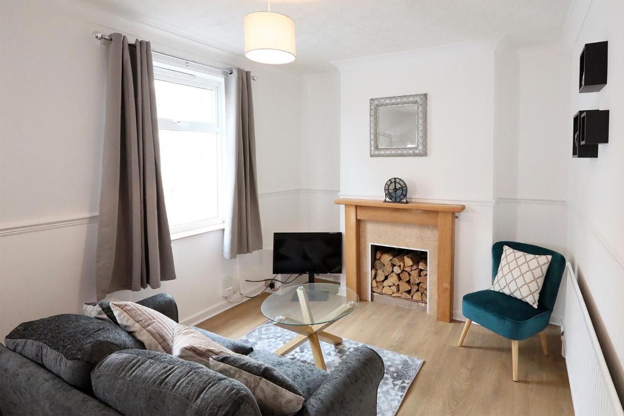 2 Bedroom City Centre House - Cowgate - Guest Homes! NWI