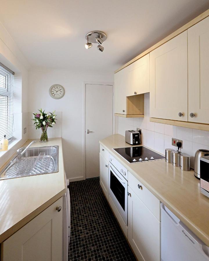 2 Bedroom City Centre House - Cowgate - Guest Homes! NWI
