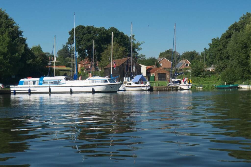 Sailaway Holiday Cottage Holiday home Norwich
