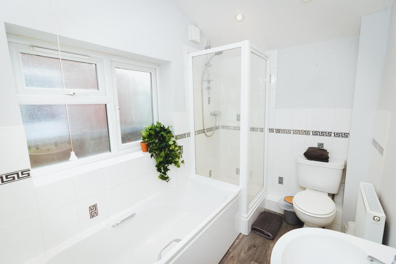 Newly Refurbished House - 10 Minute Walk From Centre Norwich