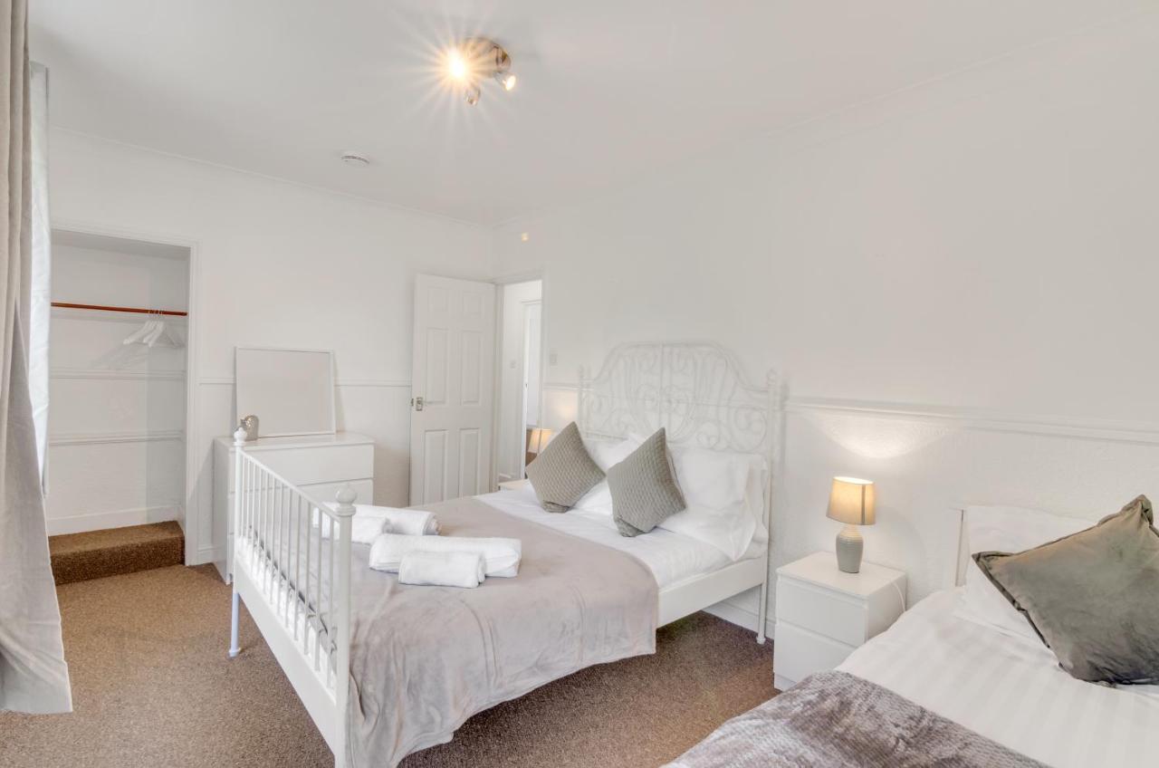 Holiday home Guest Homes - The *