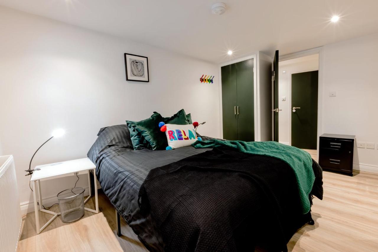 Large Modern 2 Bedroom Queen Street Norwich