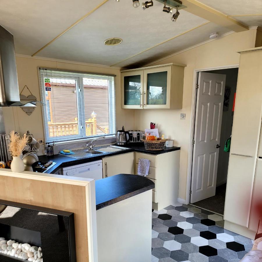 5 Lake View Haveringland Hall Country Park Holiday home