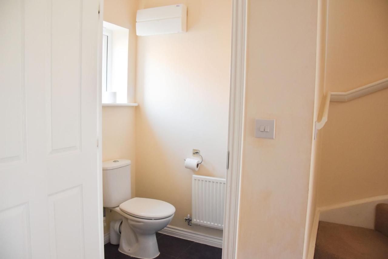 Queens - Beautiful Modern House With Free Parking - Marvello Holiday home *
