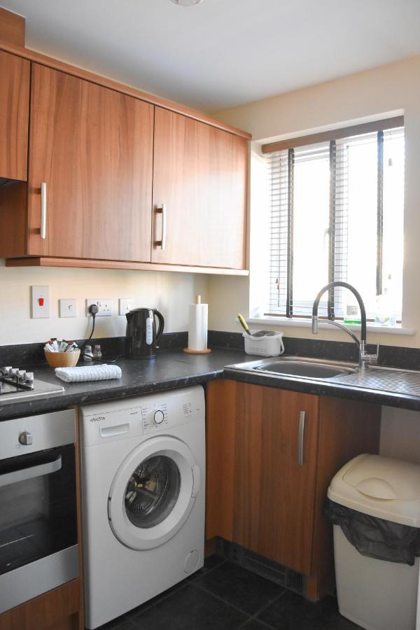 Queens - Beautiful Modern House With Free Parking - Marvello