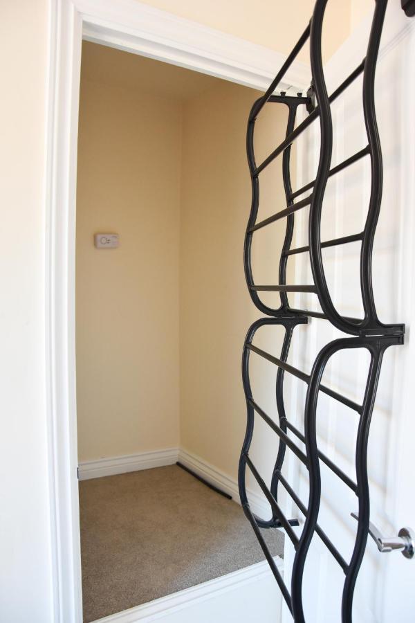 Queens - Beautiful Modern House With Free Parking - Marvello Norwich