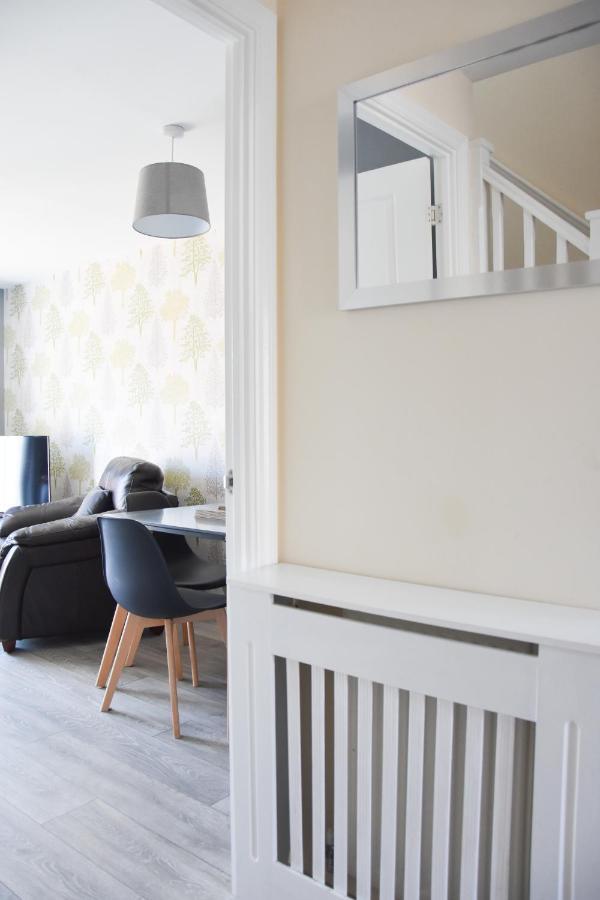 Queens - Beautiful Modern House With Free Parking - Marvello Holiday home Norwich