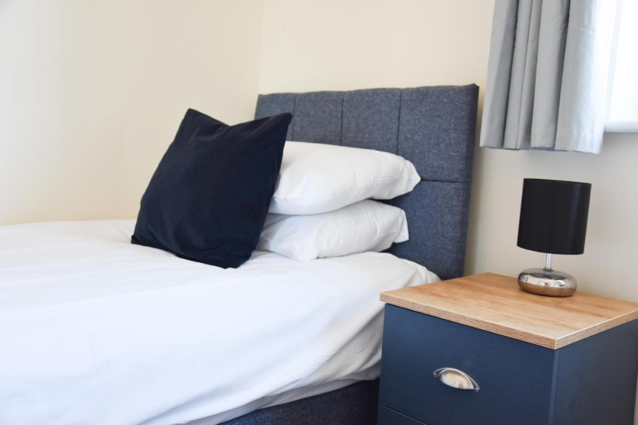 Queens - Beautiful Modern House With Free Parking - Marvello *