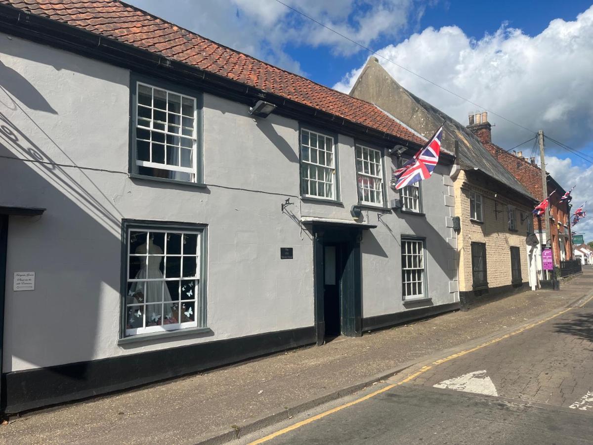 Remarkable 2-bed In Norfolk Broads Apartment