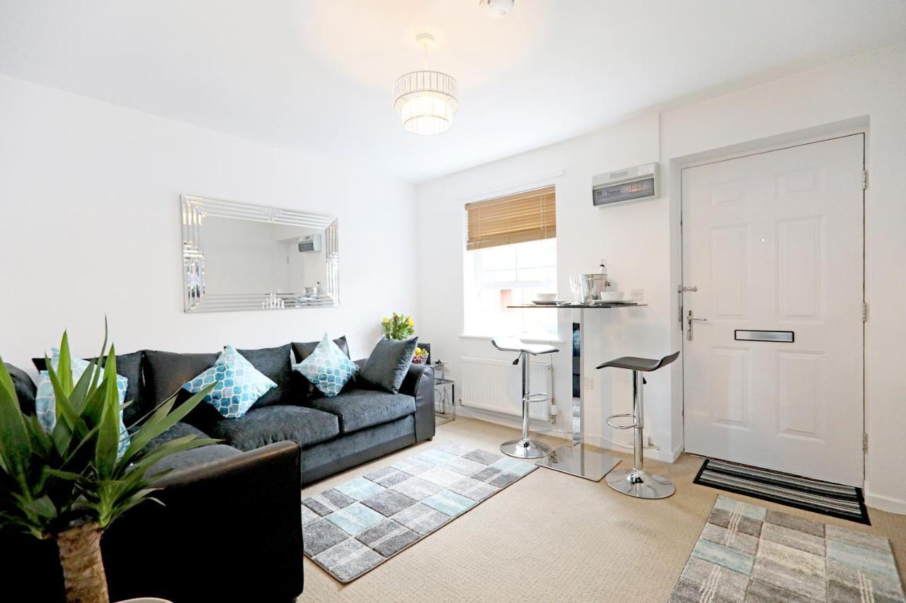Stylish Stay Near Norwich Cathedral Parking Holiday home *