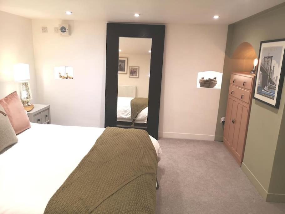 Apartment Apartment, 2 Min Walk To Centre. Norwich