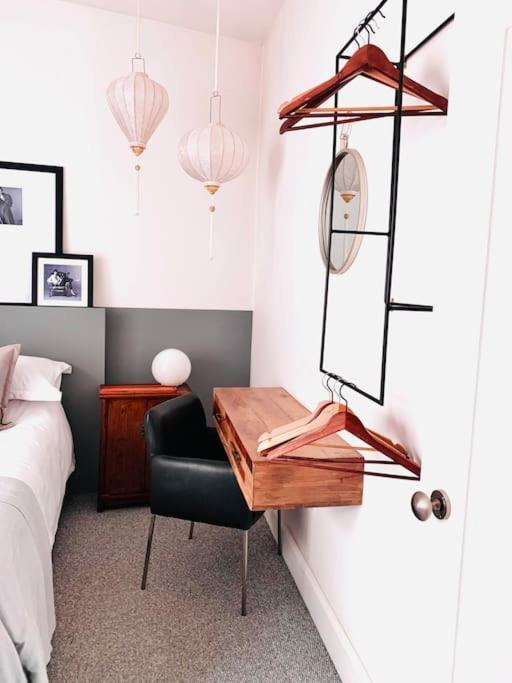 Apartment, 2 Min Walk To Centre. Apartment *