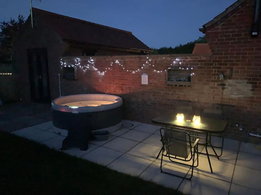 The - Dog Friendly Farm * NWI