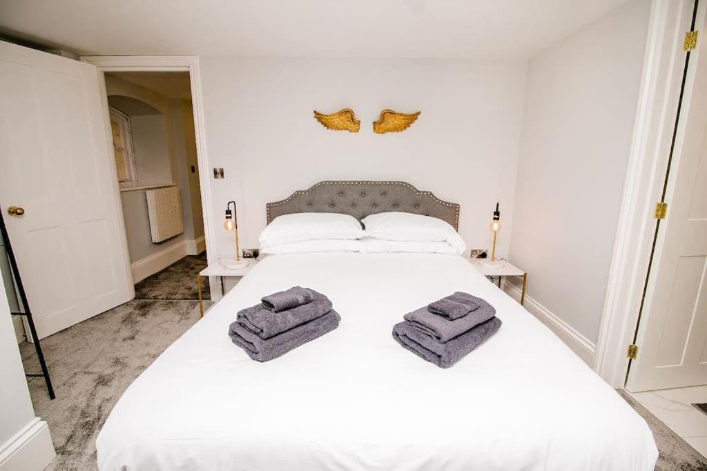 Apartamento Spacious 2 Bed Centre With Parking NWI