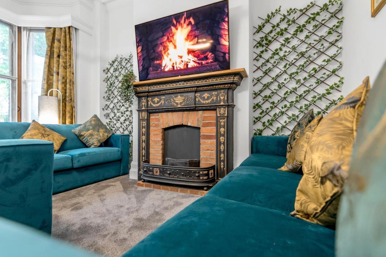 Holiday home 6br Boardman Centre 400mbps Wi-fi *