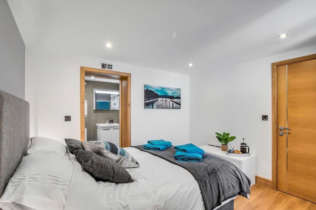 Isabel's Wing! A Stunning 2 Bedroom Norwich