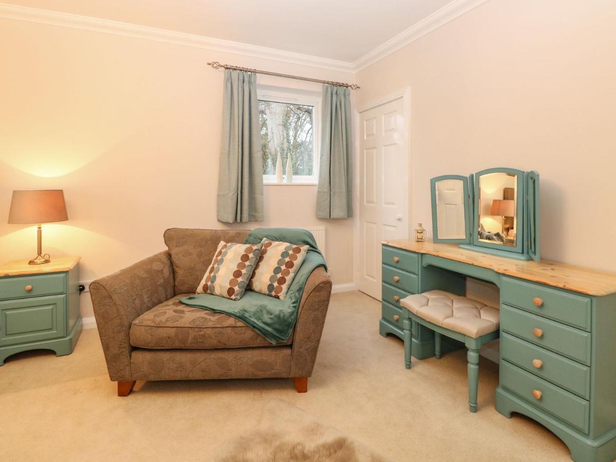 Brundall House * NWI