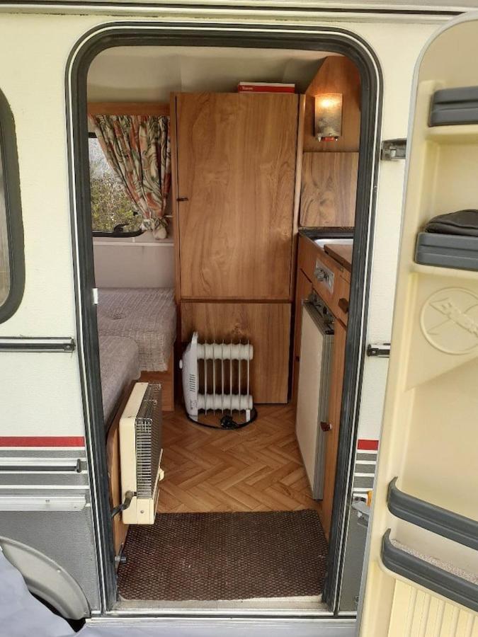 Sundial Eriba Caravan Campsite Norwich