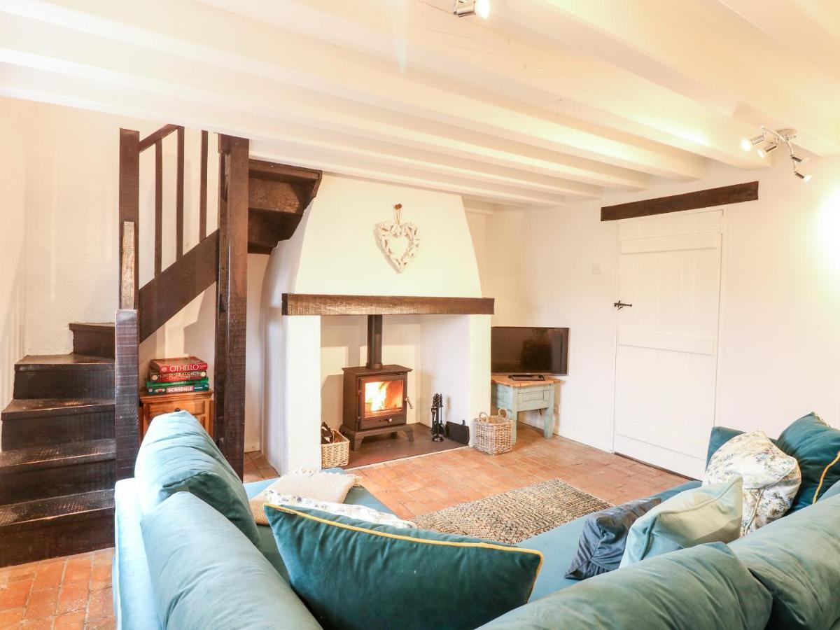 Holly Holiday home *
