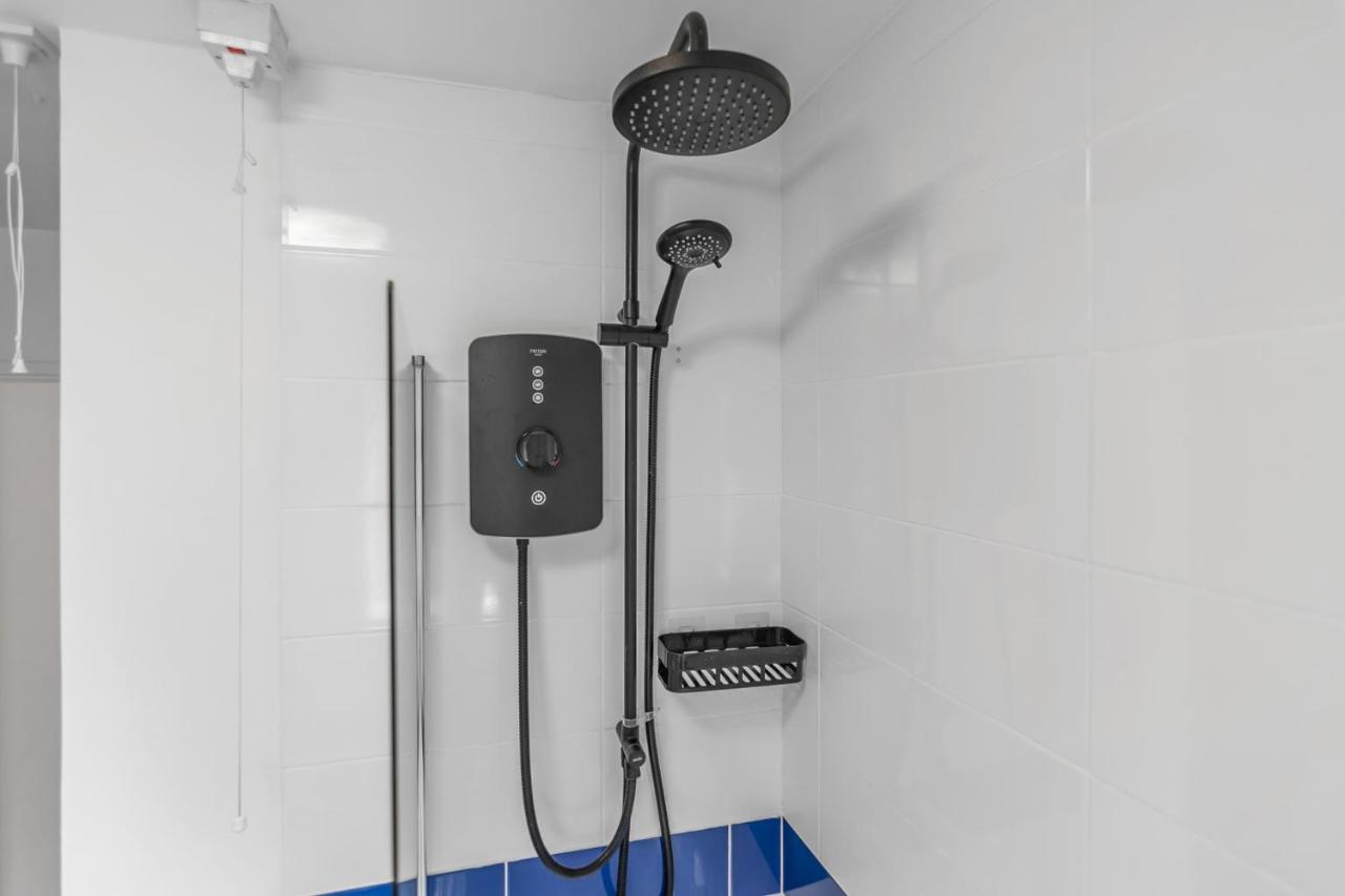 Duke Street Brand New 1 Bed Flat Apartment *
