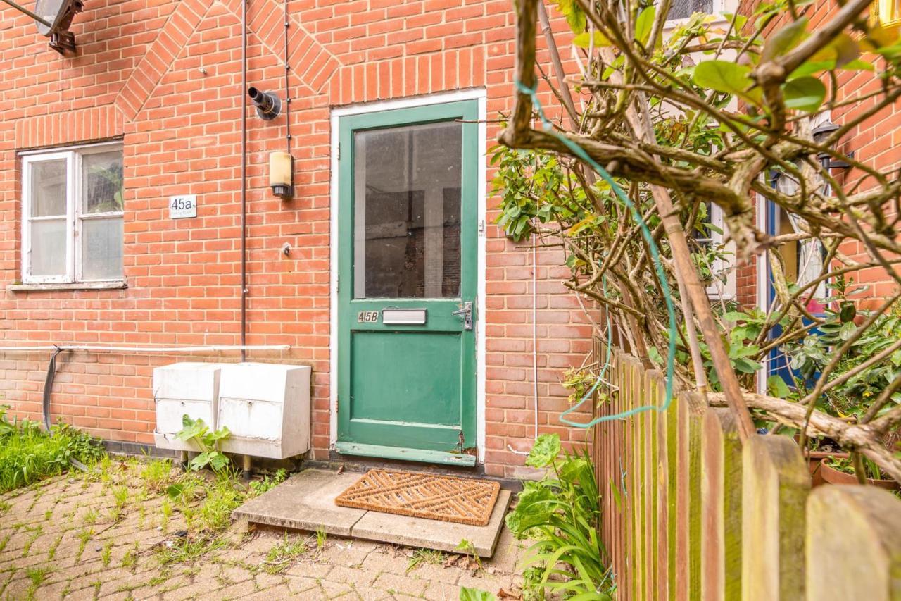 Duke Street Brand New 1 Bed Flat Apartment *
