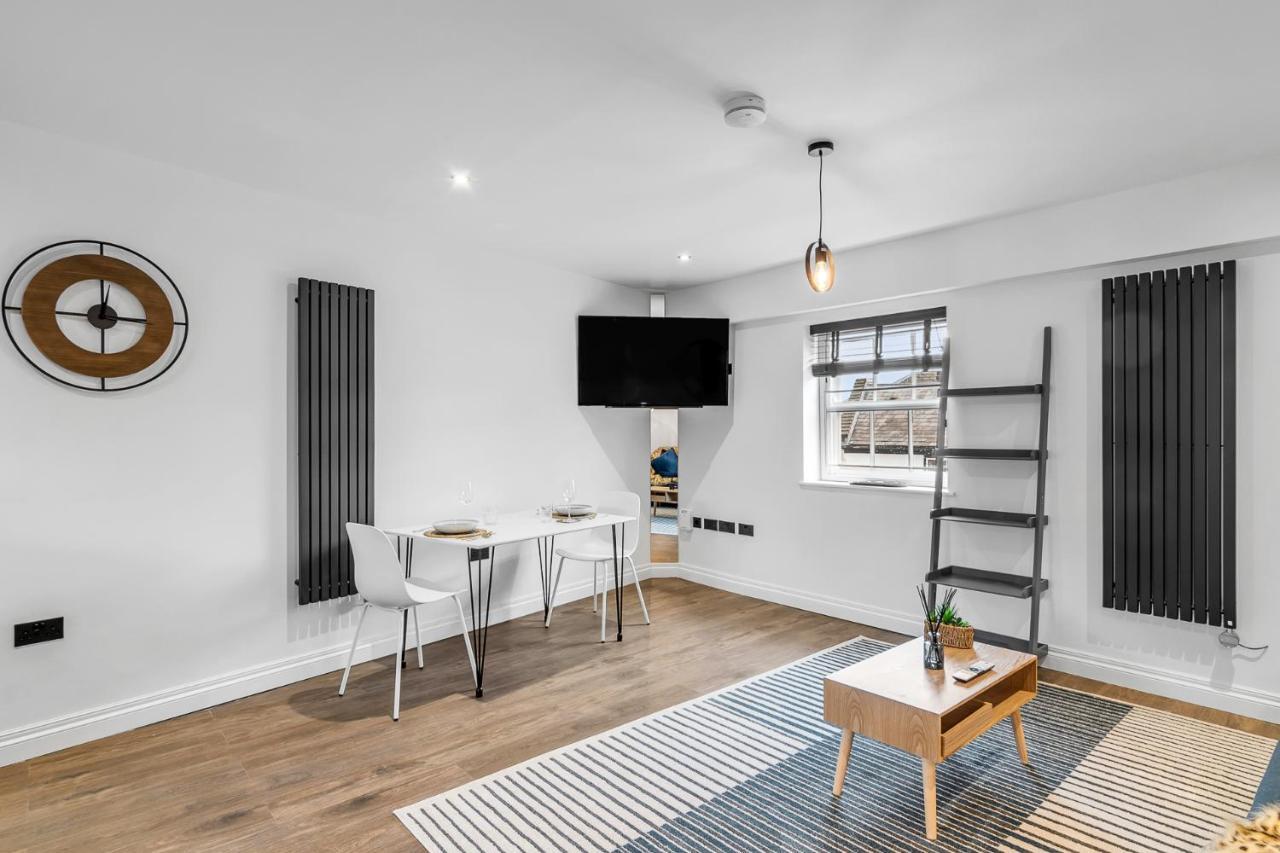 Seven Space Nadler Norwich