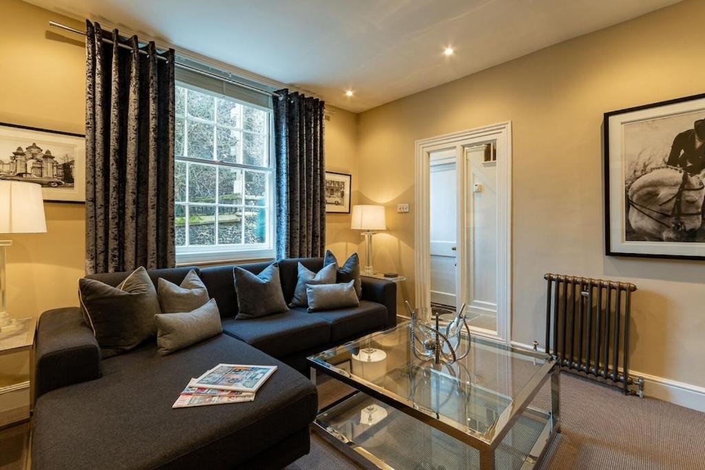 Luxury 17th Century Townhouse/central Norwich/close To Eateries/bars/shopping Casa de férias