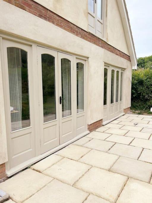 Relaxing Retreat Near Norfolk Broads
