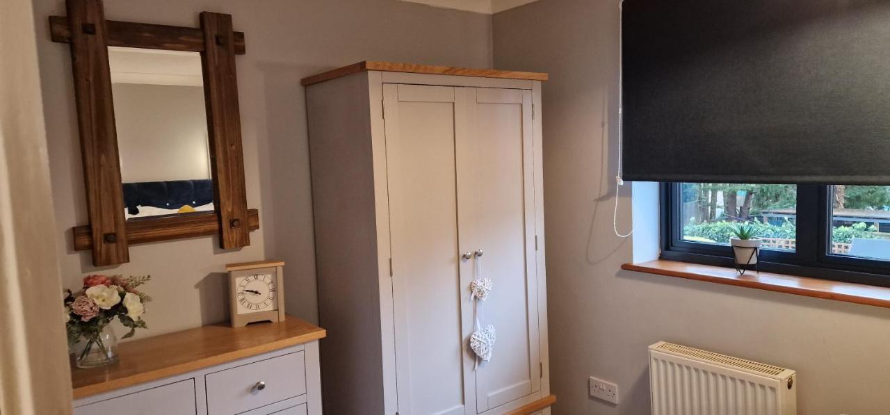 Apartment Country Style, 2 Bedroom House, Parking And Superb Location Norwich
