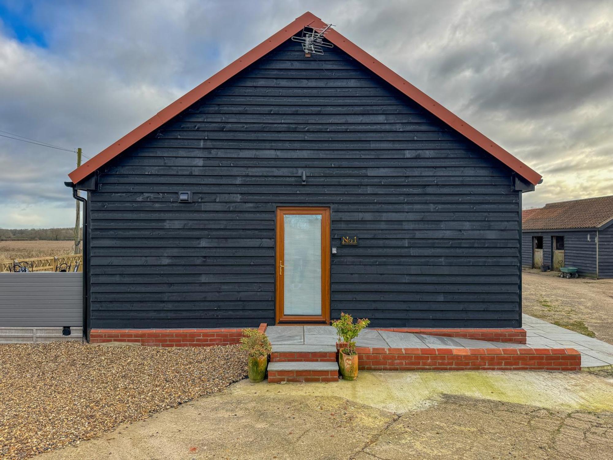 Brooke View Barns No 1 Norwich
