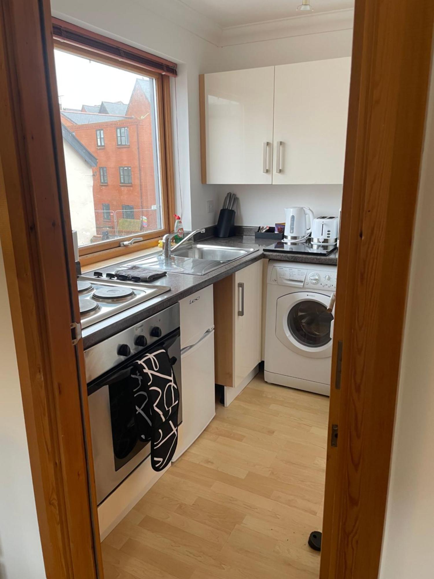Apartment 3a In The Center Of Norwich