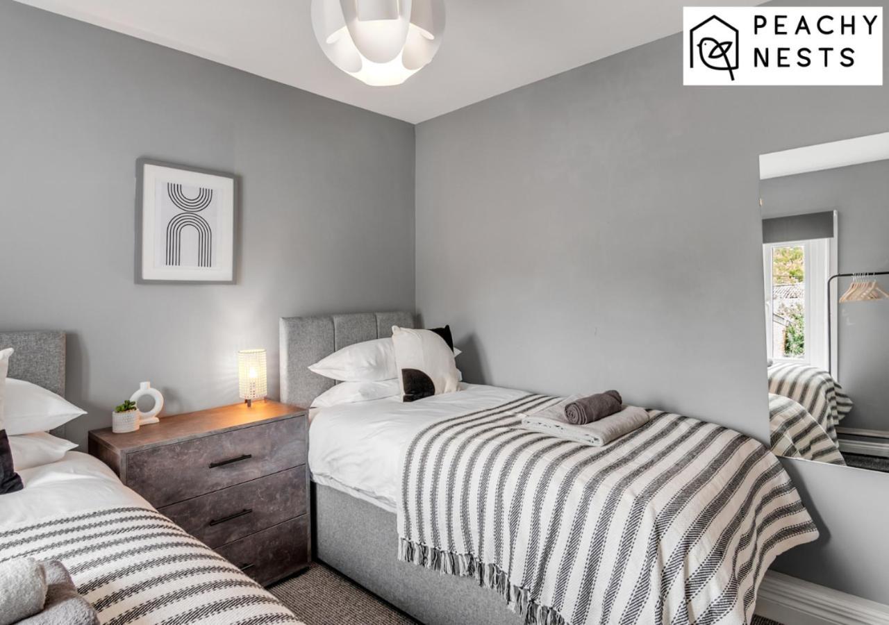 Ideal For Contractors 2 Bed 2 Bath Long With Parking Apartment *