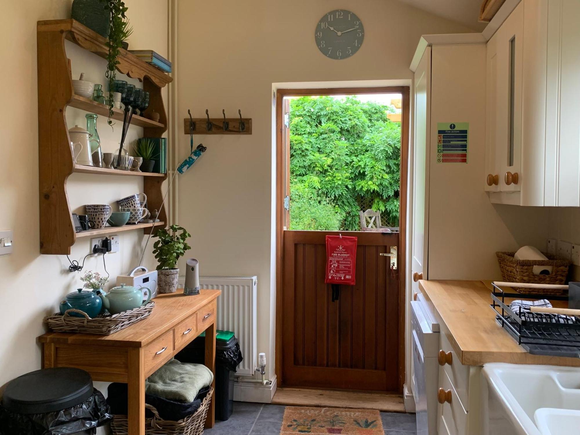 Holiday home & On A Real Norfolk Vineyard *