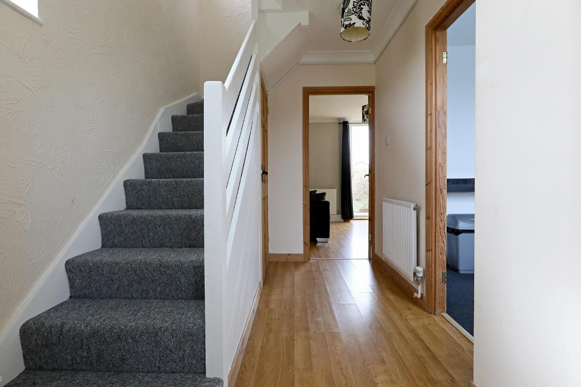 Apartamento Lovely 3 Bedroom House With Free Parking & Garden