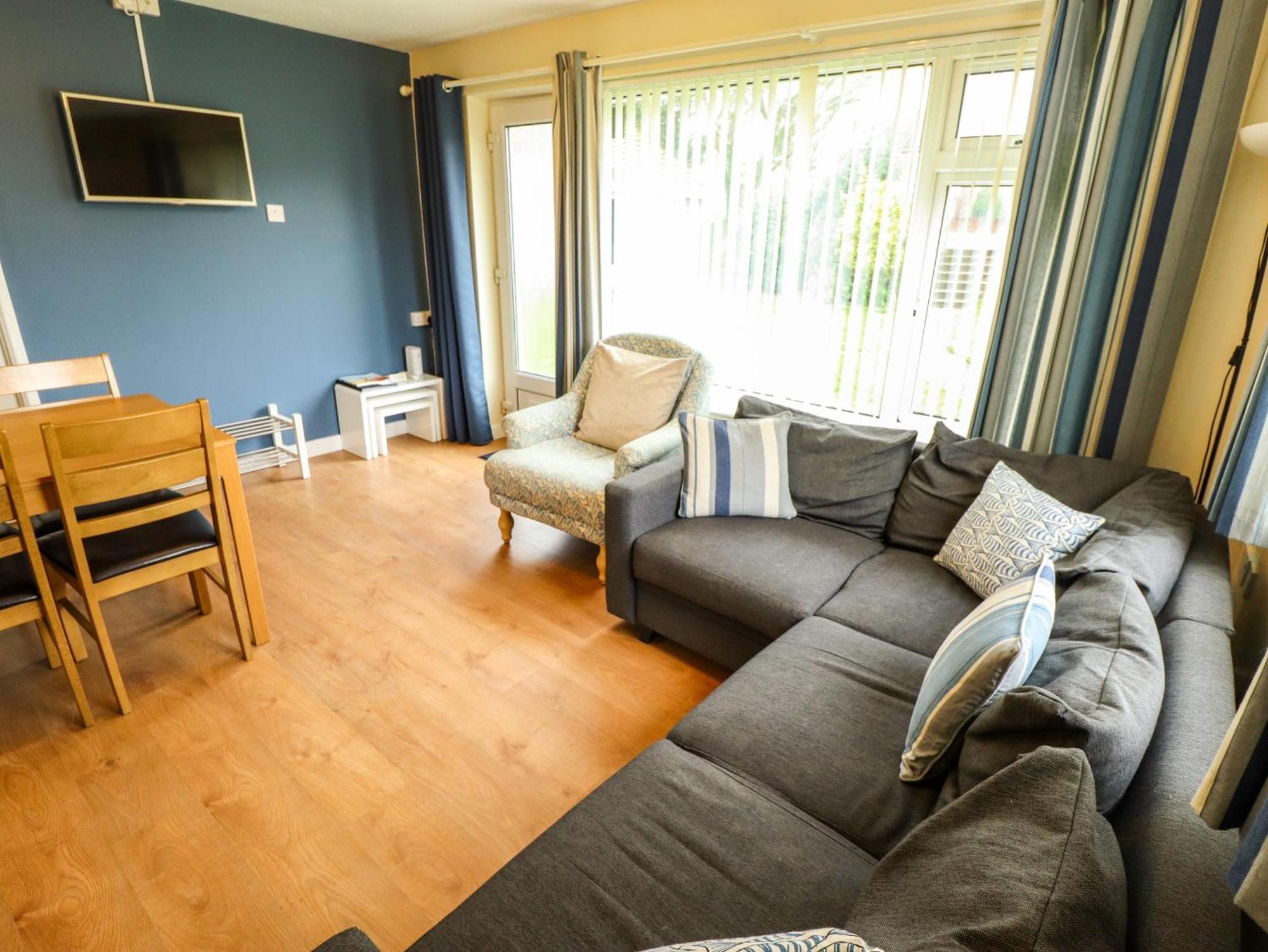 8 Royal Park Holiday home *