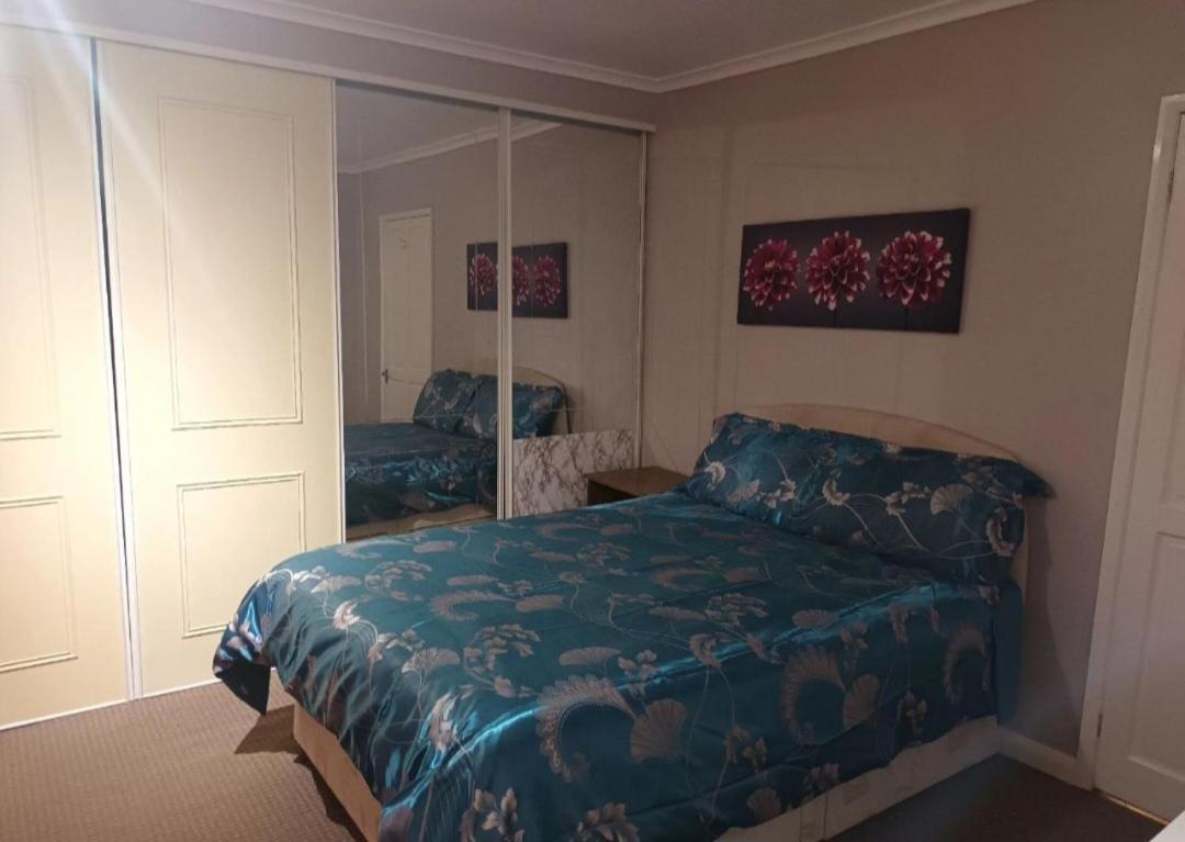 3 Bedrooms Sleeps 8 Self Catering House Near California Cliffs And Great Yarmouth Beach,norfolk Homestay