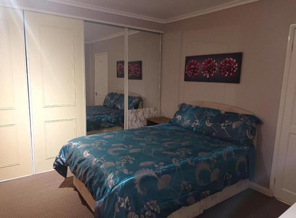 3 Bedrooms Sleeps 8 Self Catering House Near California Cliffs And Great Yarmouth Beach,norfolk *