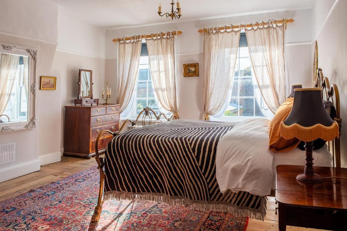 Luxury Georgian Townhouse In Heart Of Sleeps 4 Apartment Norwich
