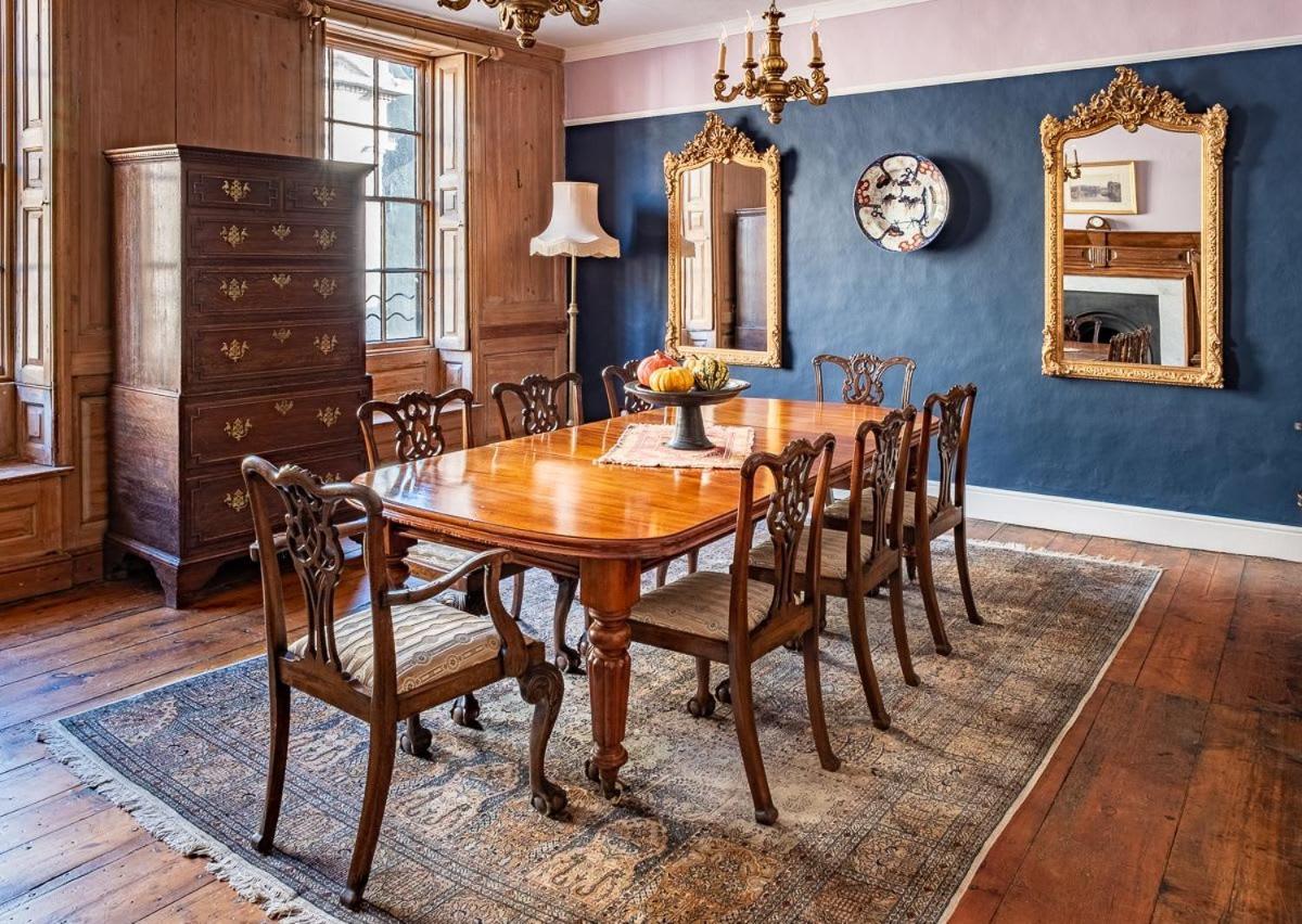 Apartment Luxury Georgian Townhouse In Heart Of Sleeps 4