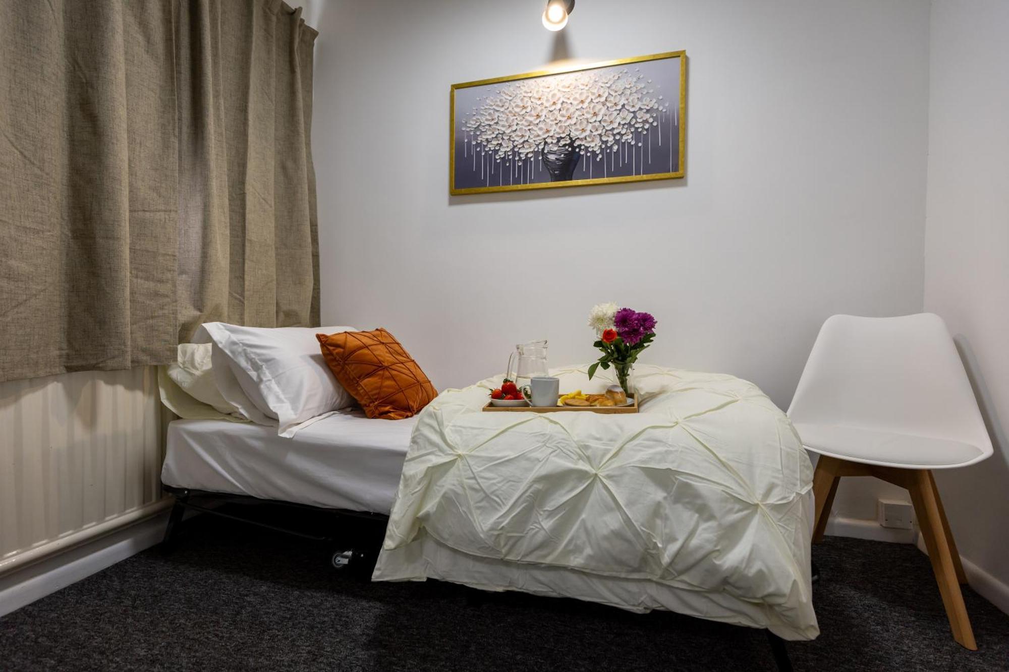 Epiphany Homes - 4 Bedroom House In - Contractor Friendly - Close To Airport And Hospital