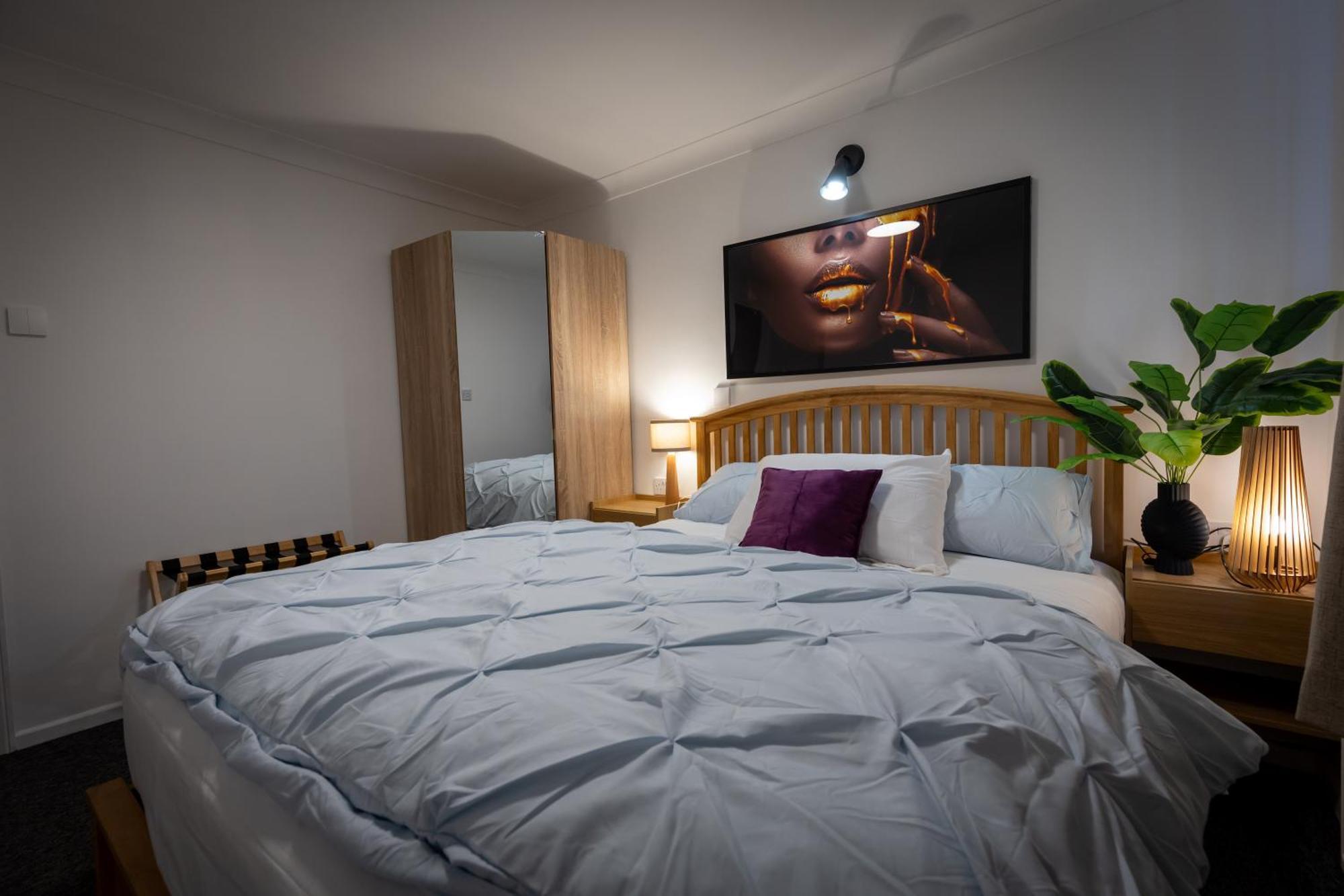 Homestay Epiphany Homes - 4 Bedroom House In - Contractor Friendly - Close To Airport And Hospital Norwich