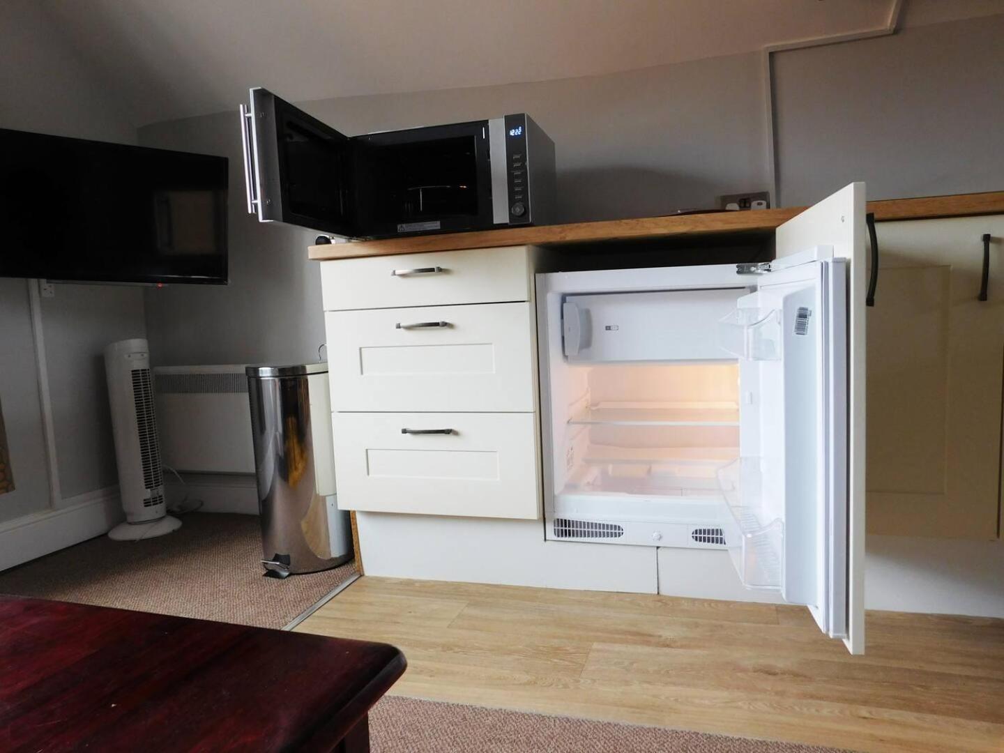 View Apartment *